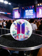 🔥Buy 3 Get 15% Off🔥Unisex BTS Fan Print Brooch